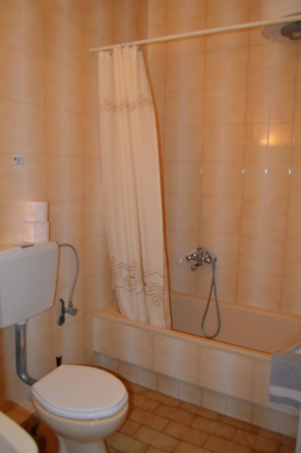 Eva Apartments يميناريا المظهر الخارجي الصورة